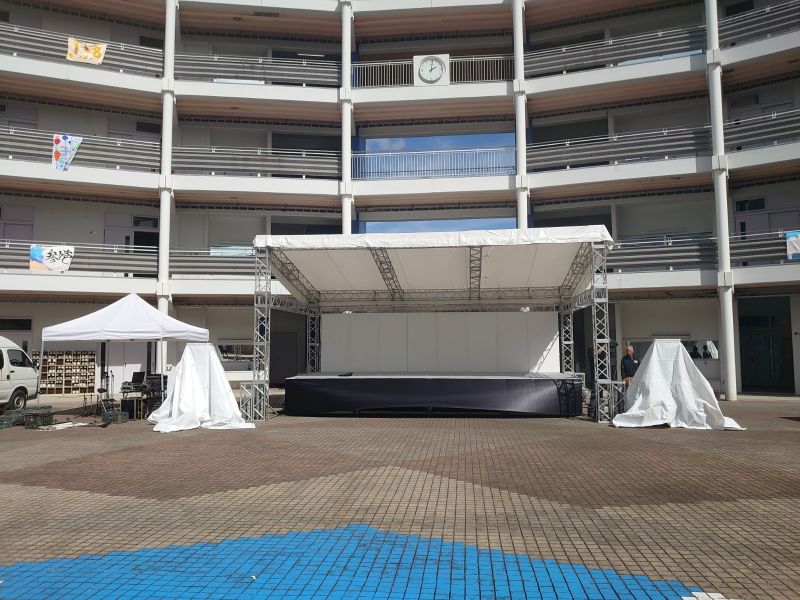 トラスステージテント